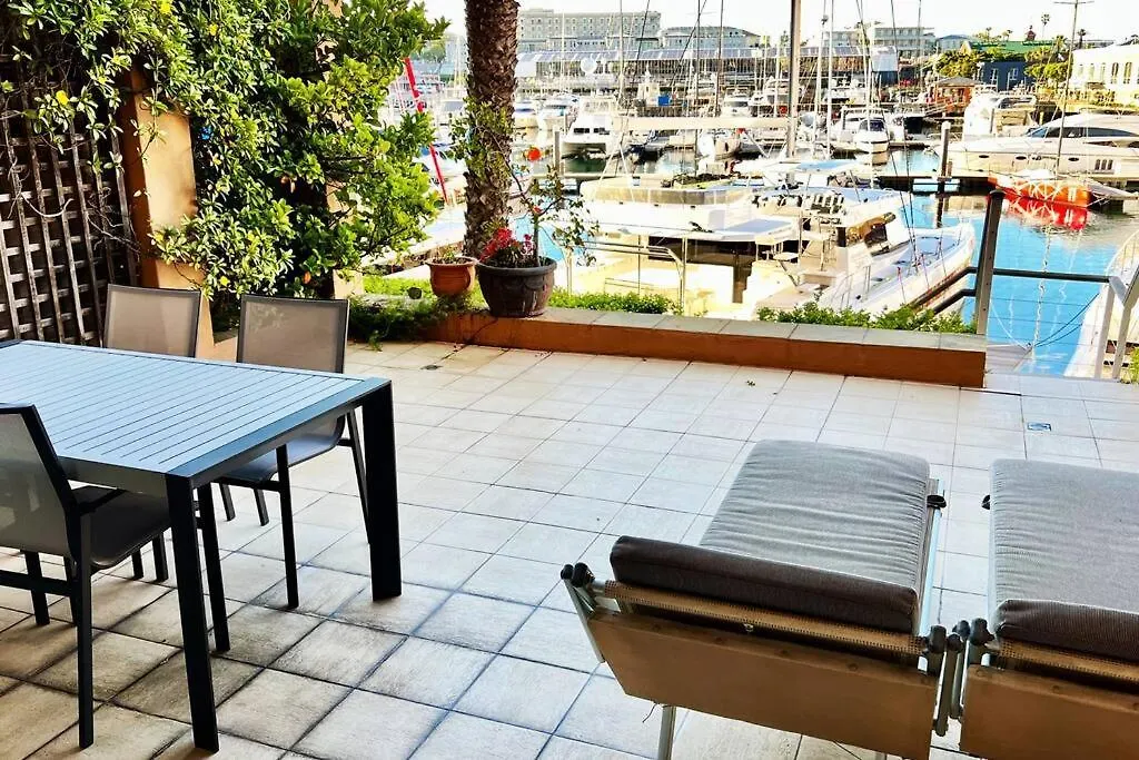 Parama 003 Secure, Luxurious Waterfront Apartment Cape Town 0*,